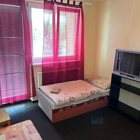 Hotel Hokejka Prievidza Esterno foto