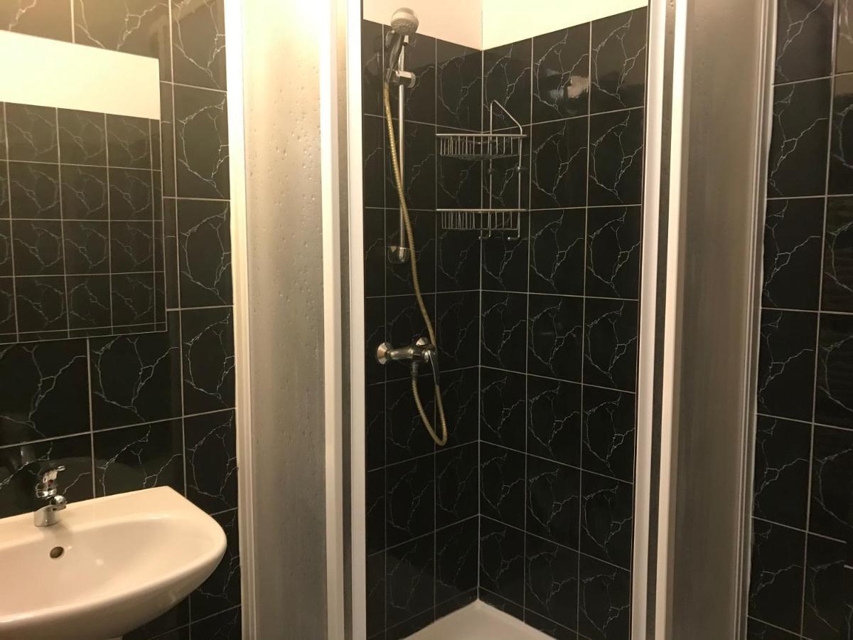 Hotel Hokejka Prievidza Esterno foto